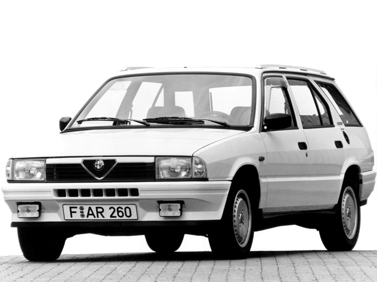 Alfa Romeo 33 I Рестайлинг универсал 5 дв., 1986–1989