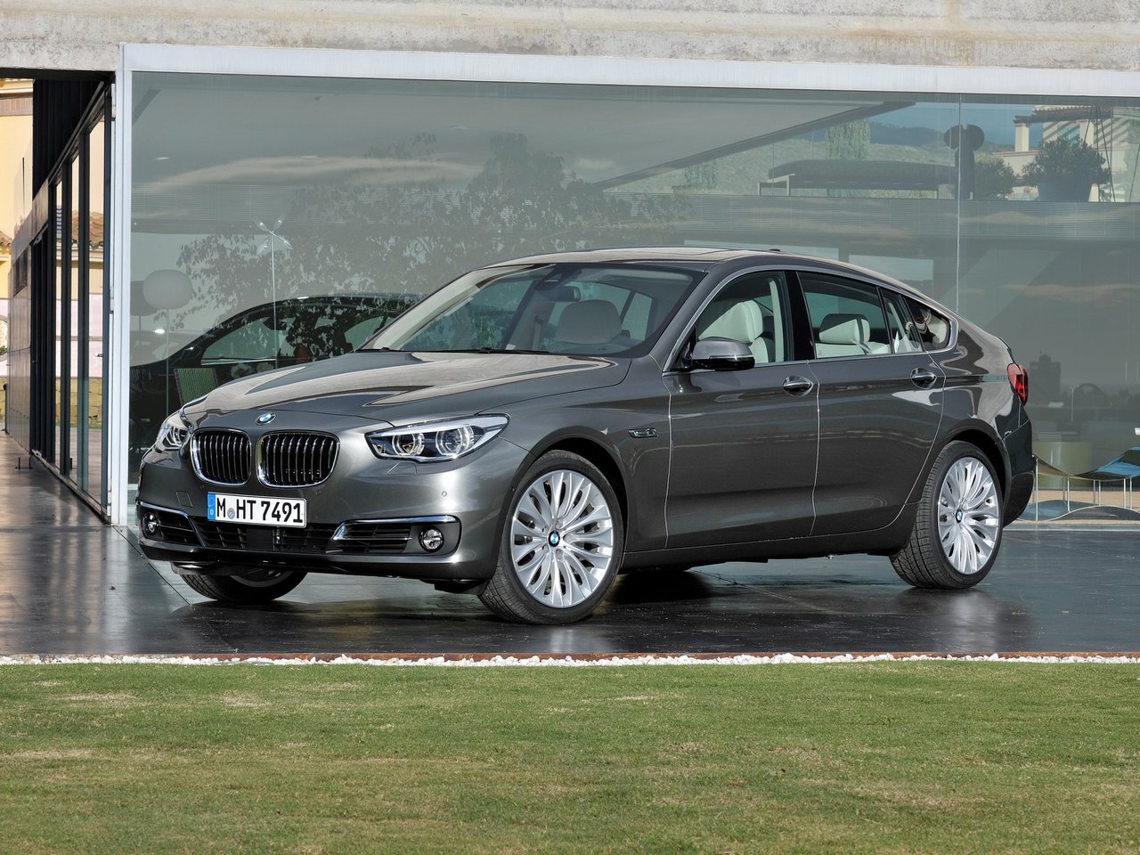 BMW 5 серии VI (F10/F11/F07) Рестайлинг лифтбек gran turismo, 2013–2017