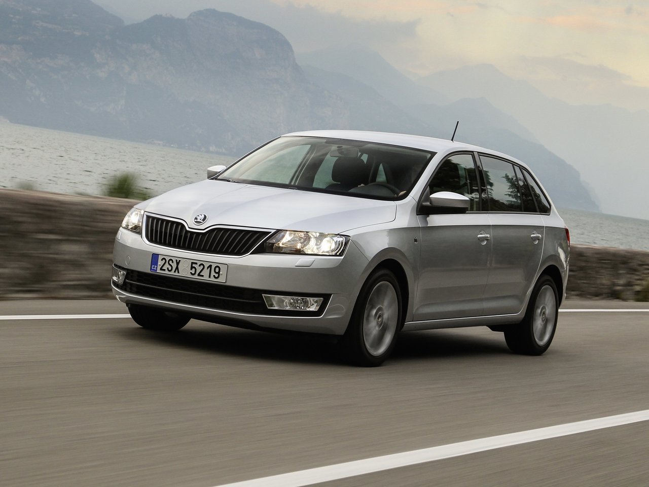 Skoda Rapid I универсал 5 дв. spaceback, 2012–2017