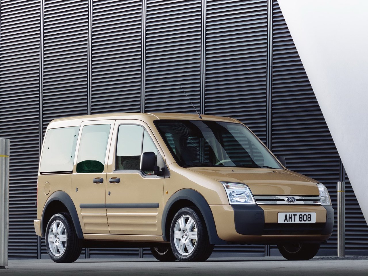 Ford Tourneo Connect I компактвэн swb, 2002–2009