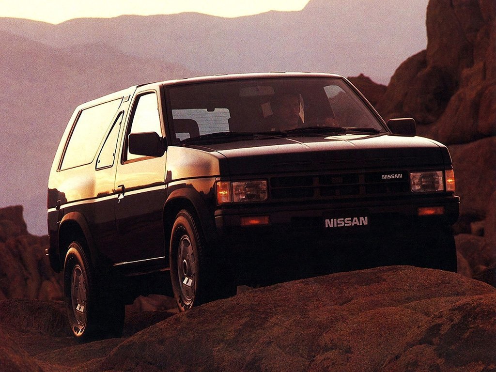 Nissan Pathfinder I внедорожник 3 дв., 1985–1995