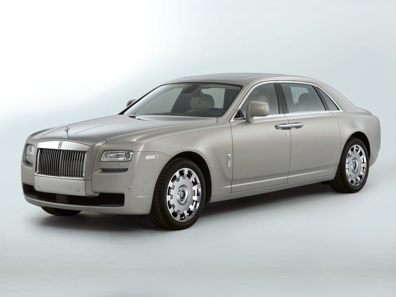 Rolls-Royce Ghost I седан extended, 2010–2014