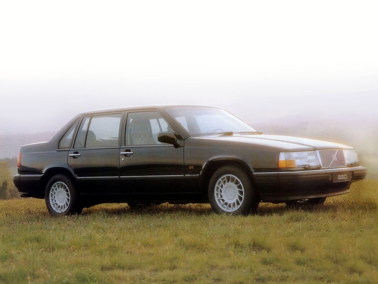 Volvo 960 I седан, 1990–1994