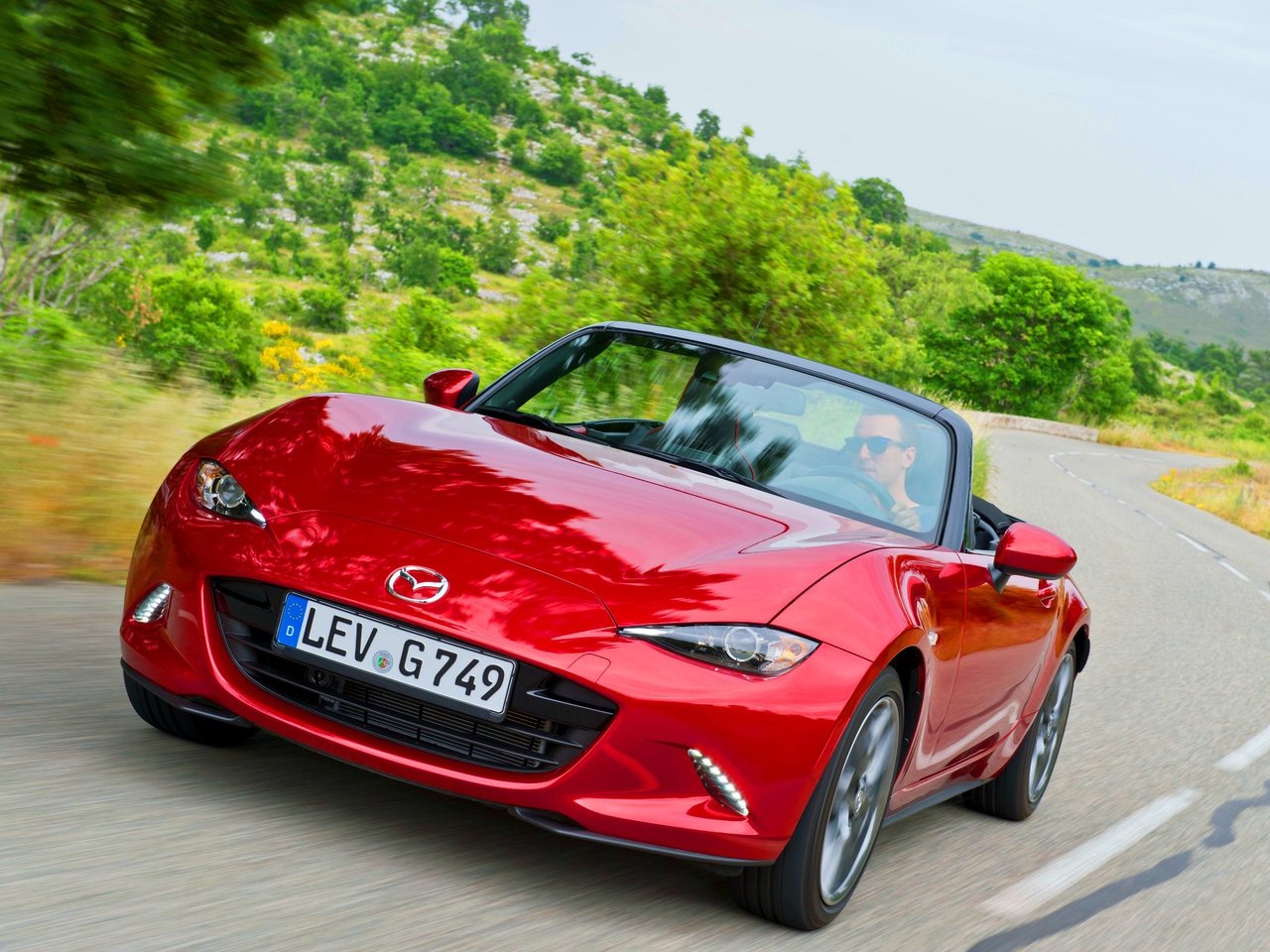 Mazda MX-5 IV (ND) родстер, 2015–н.в.