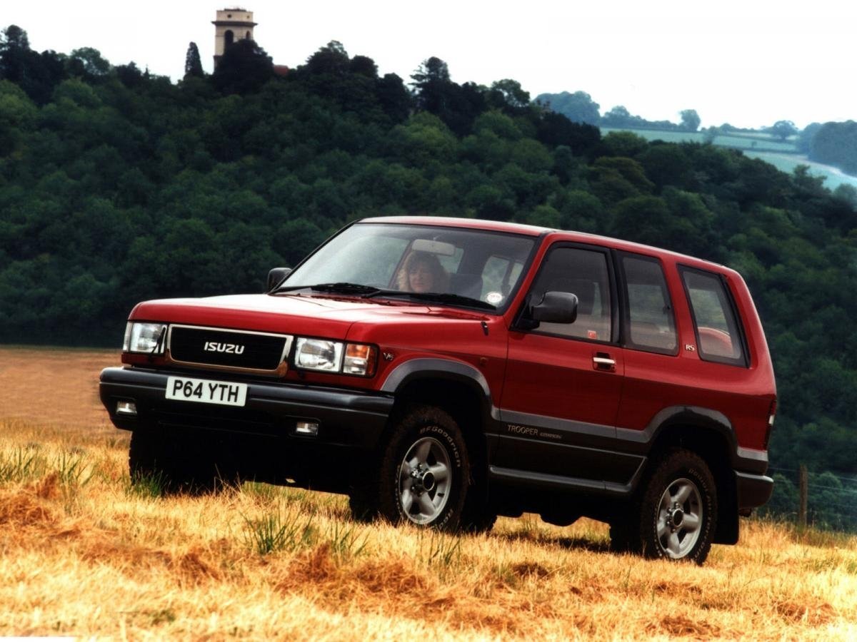 Isuzu Trooper II внедорожник 3 дв., 1992–2002