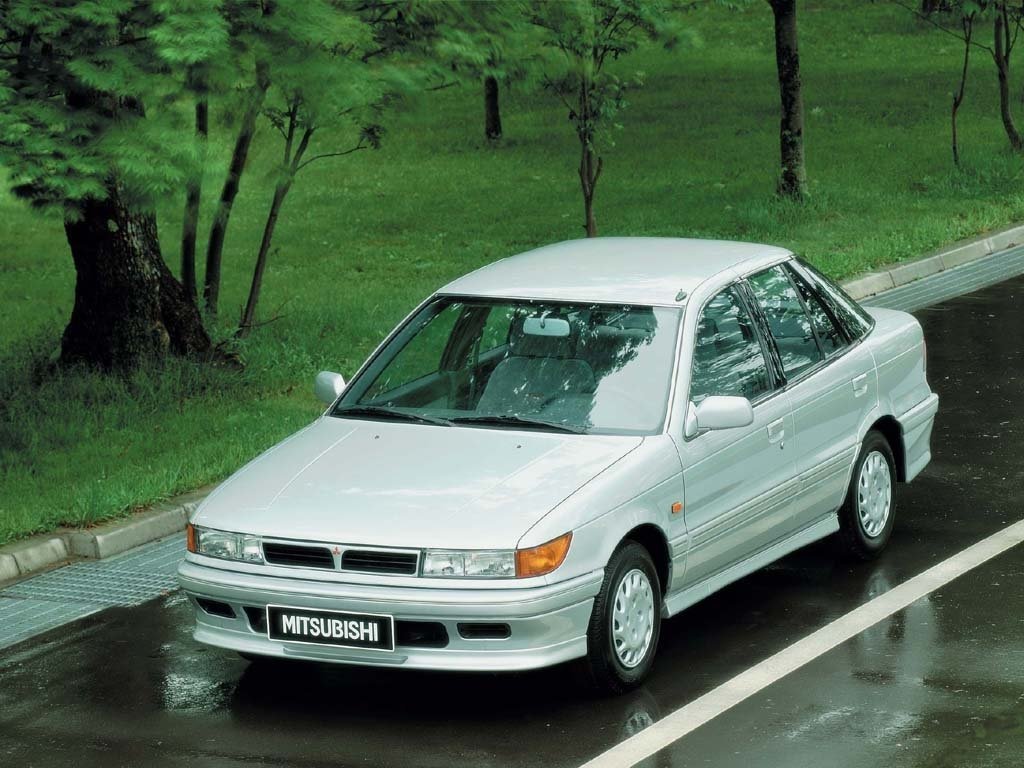 Mitsubishi Lancer V хэтчбек 5 дв., 1988–1994
