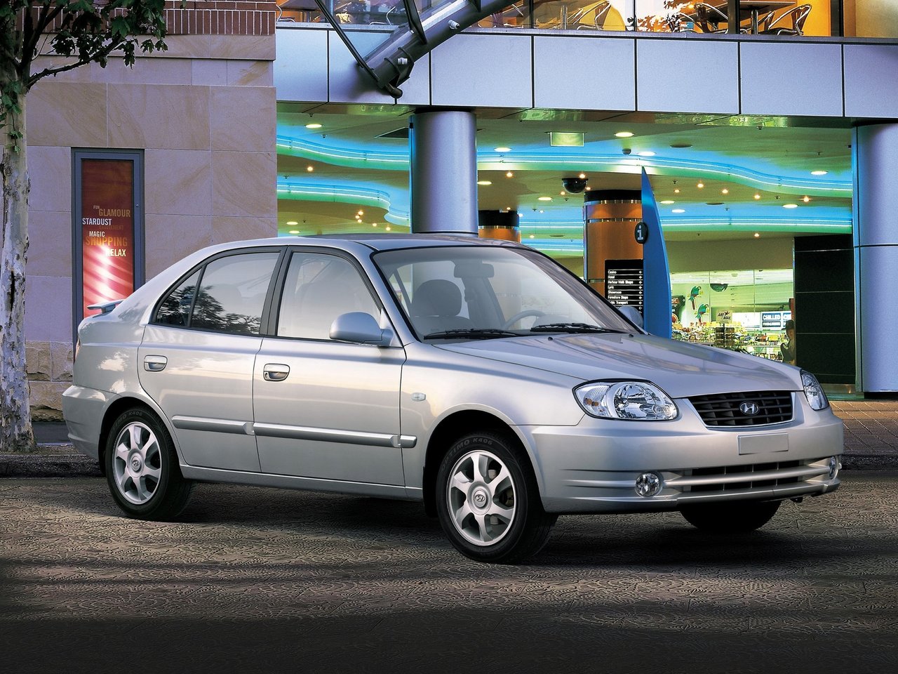 Hyundai Accent II Рестайлинг хэтчбек 5 дв., 2002–2005