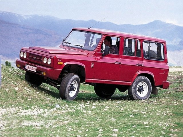 Aro 24 I внедорожник 5 дв., 1972–2006