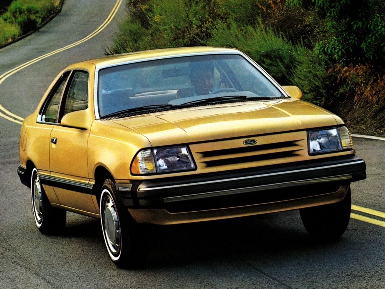 Ford Tempo I купе, 1983–1994