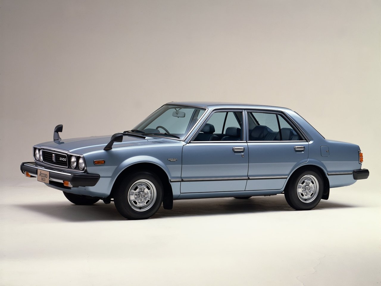 Honda Accord I седан, 1976–1981
