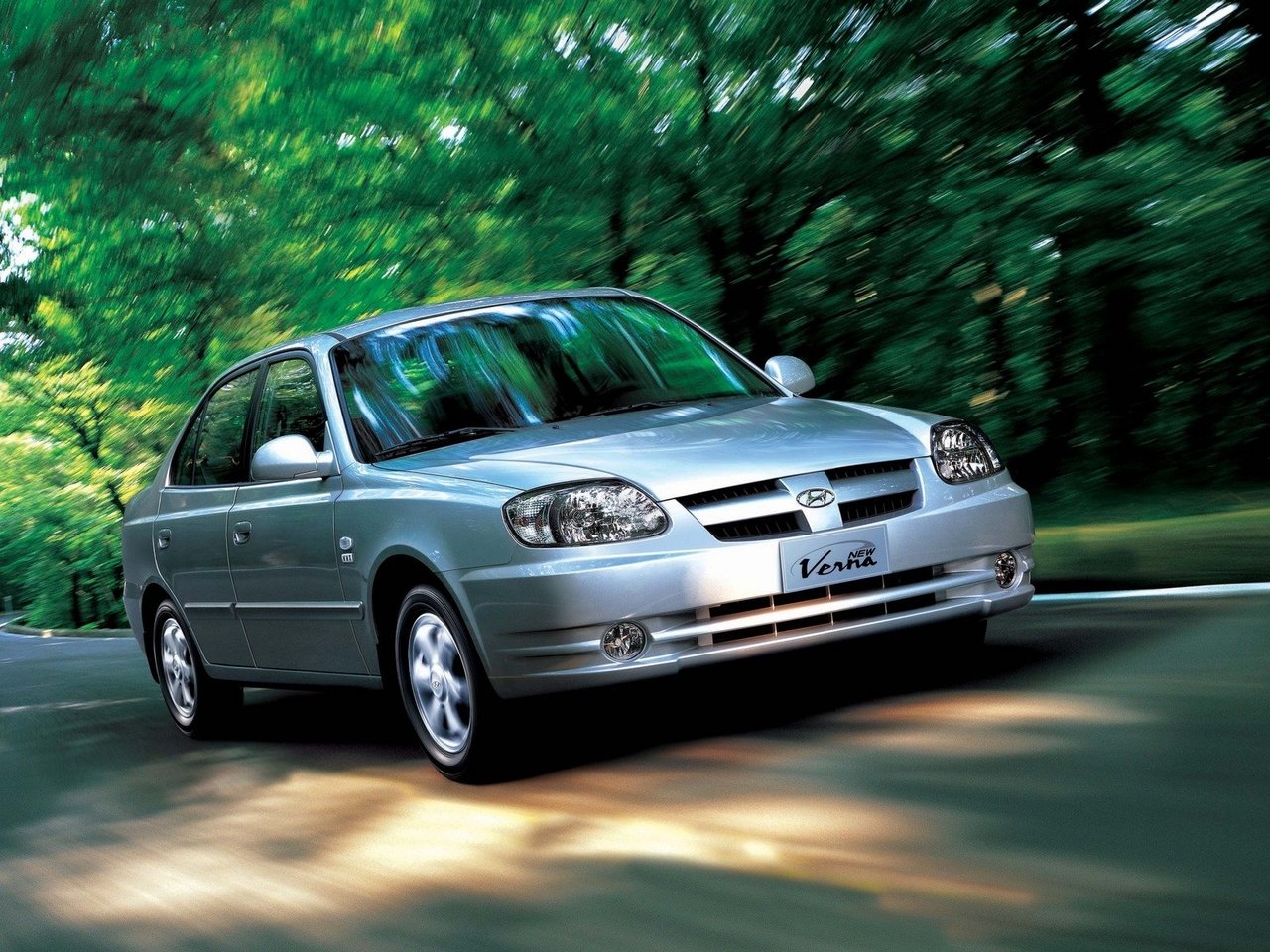 Hyundai Verna I седан, 1999–2005