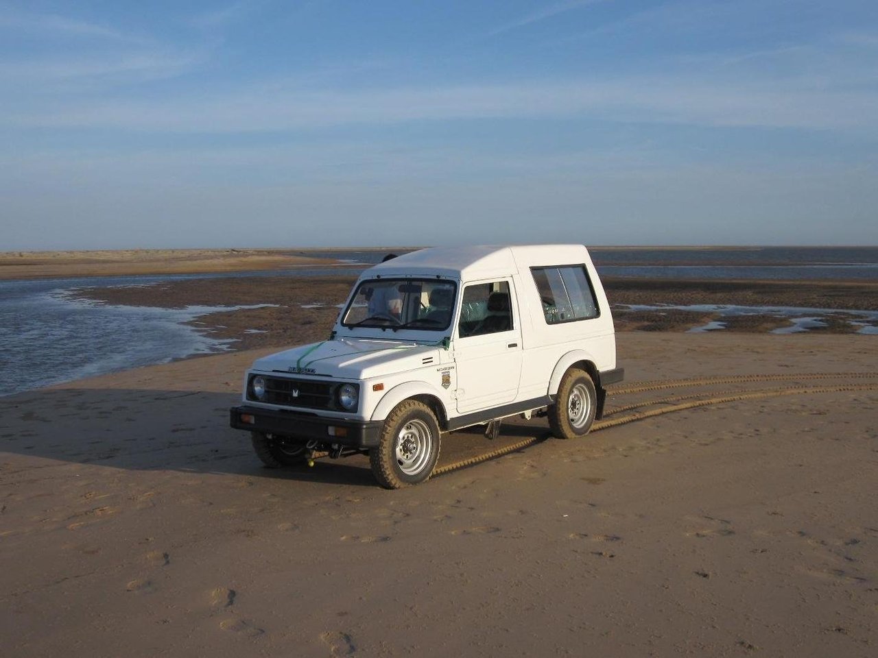 Maruti Gypsy I внедорожник 3 дв., 1983–2019