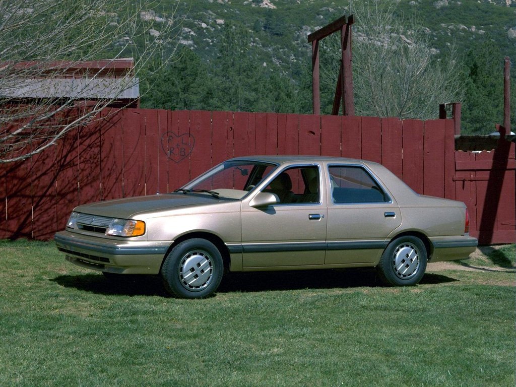 Mercury Topaz II седан, 1987–1994