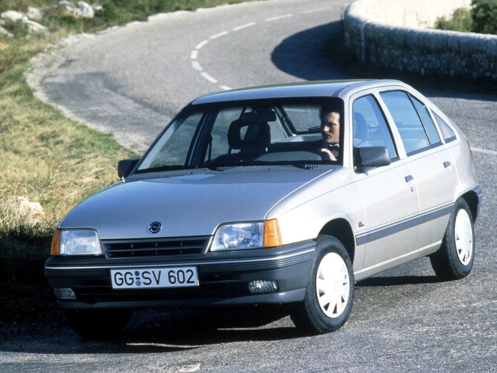 Opel Kadett E Рестайлинг хэтчбек 5 дв., 1989–1993