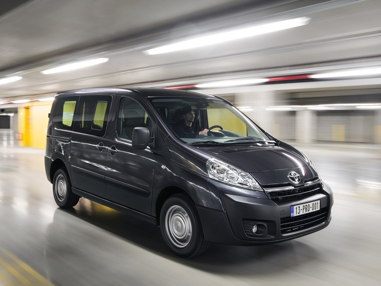 Toyota ProAce I минивэн, 2013–2016