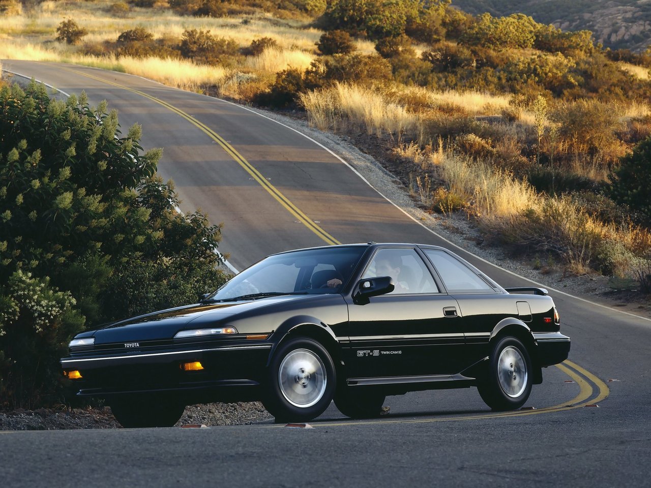 Toyota Corolla VI (E90) купе, 1987–1993