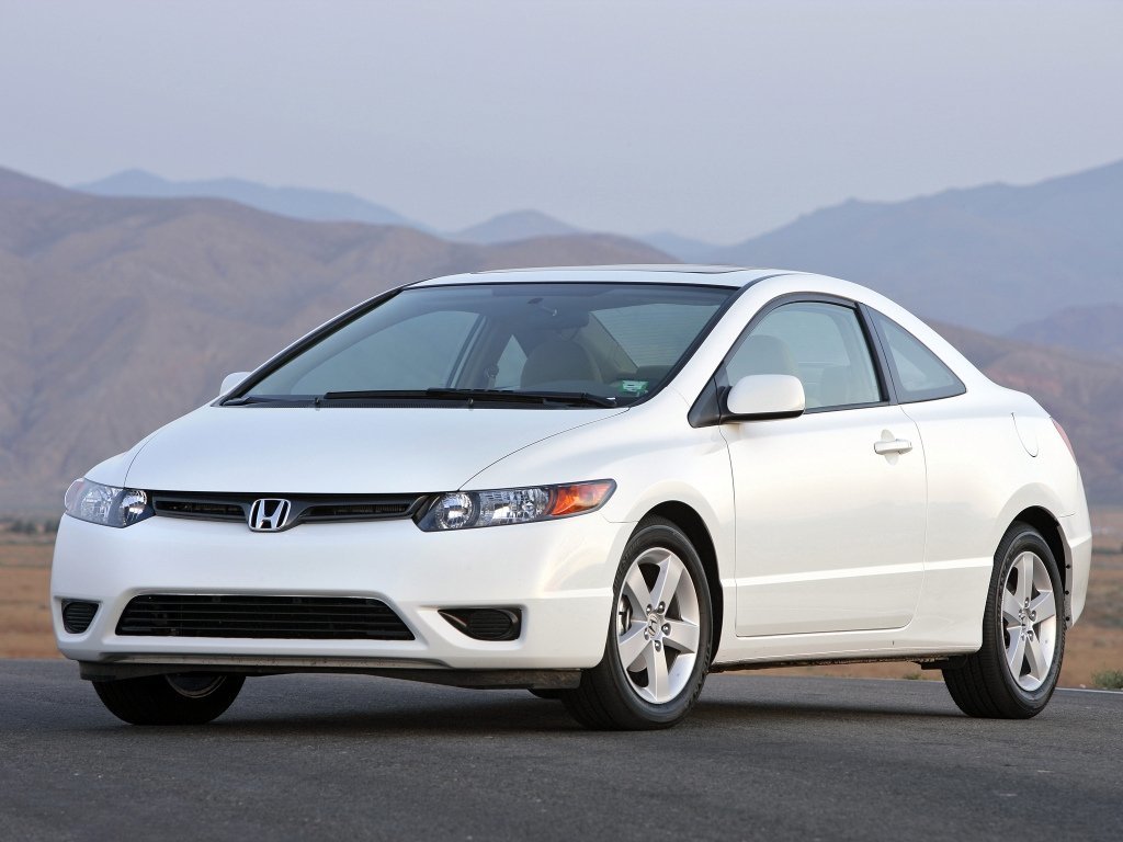 Honda Civic VIII купе, 2005–2009