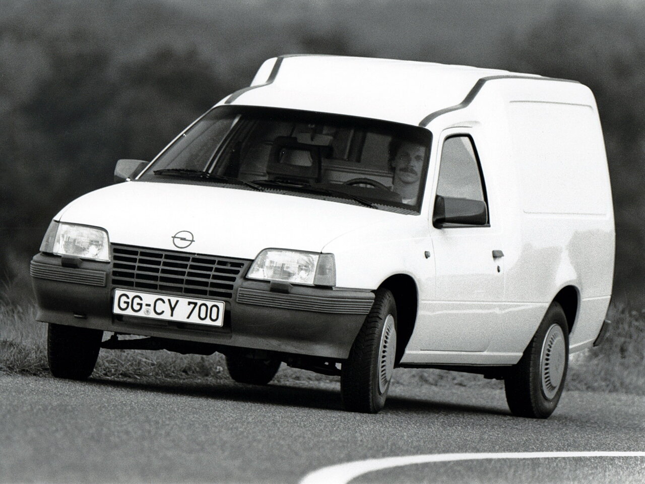 Opel Kadett E фургон, 1984–1989