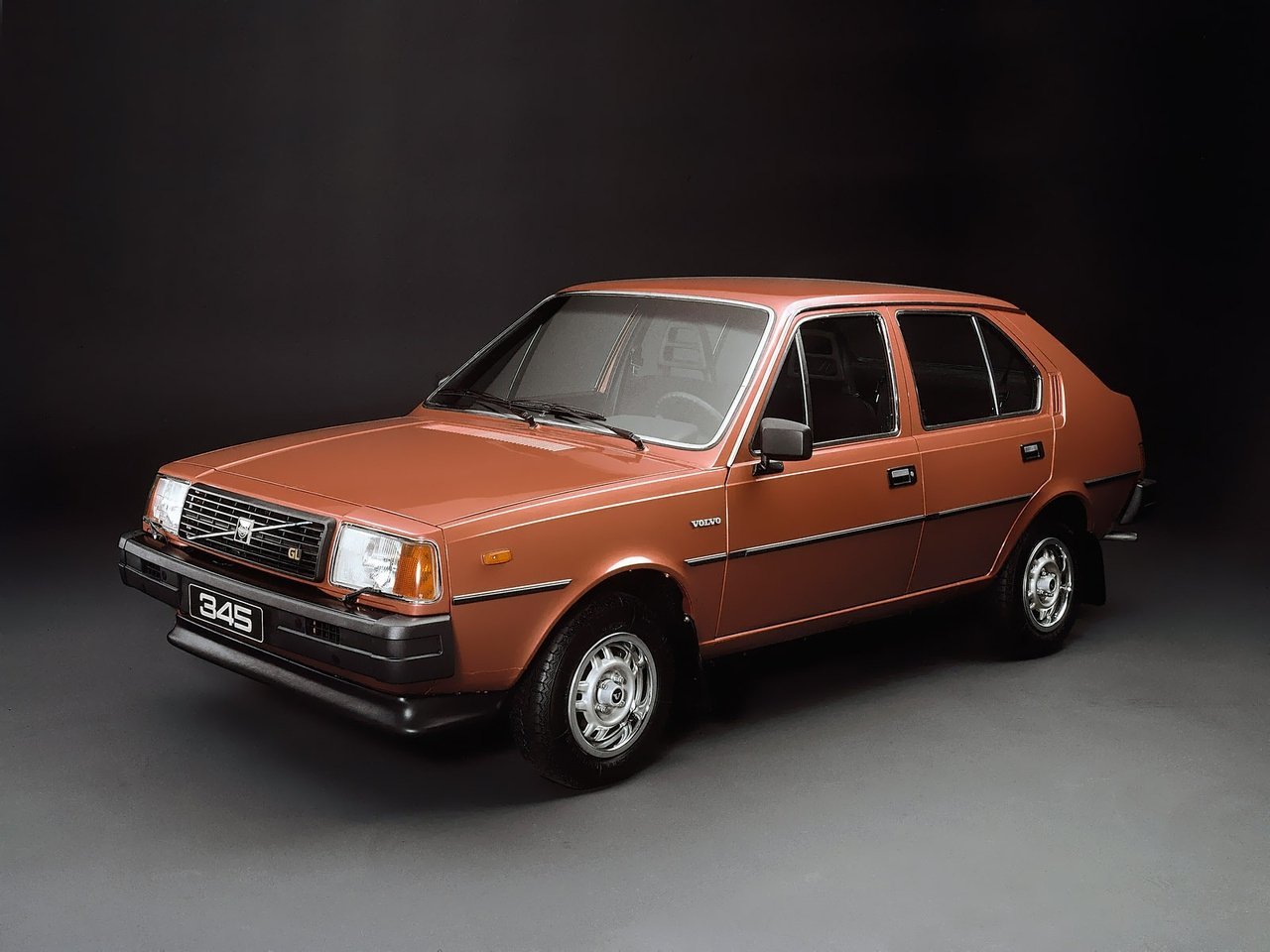 Volvo 300 Series I хэтчбек 5 дв., 1975–1991