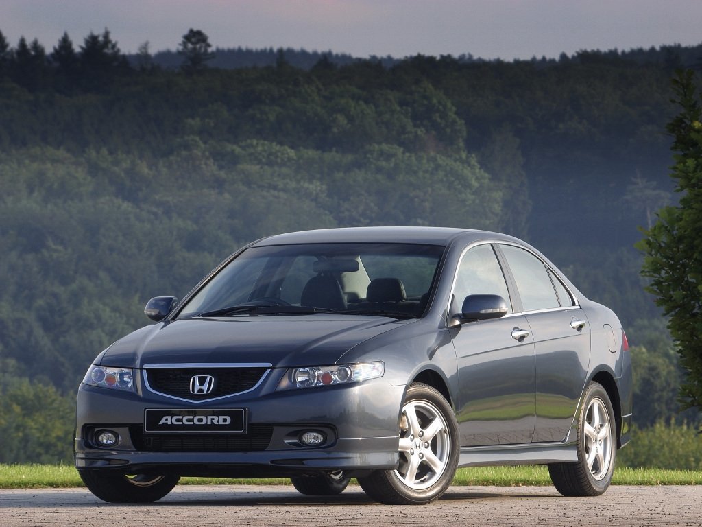 Honda Accord VII седан type-s, 2002–2006