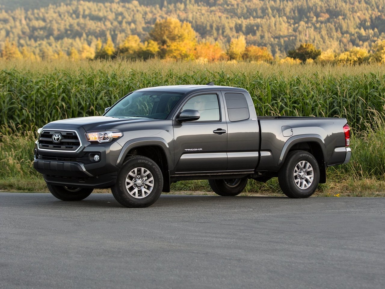 Toyota Tacoma III пикап полуторная кабина, 2015–2023