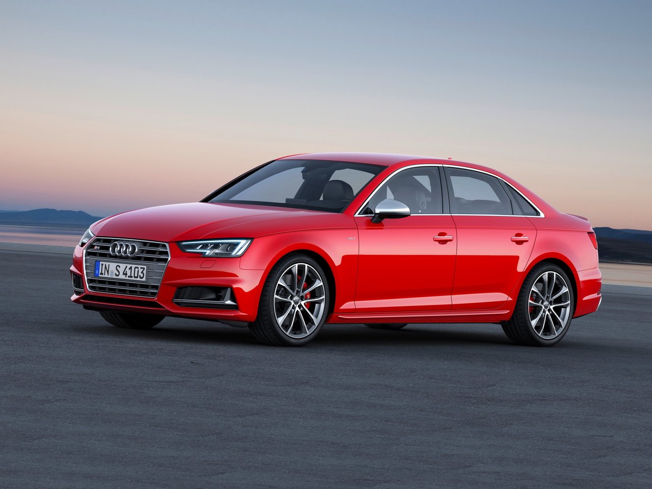 Audi S4 V (B9) седан, 2016–2019