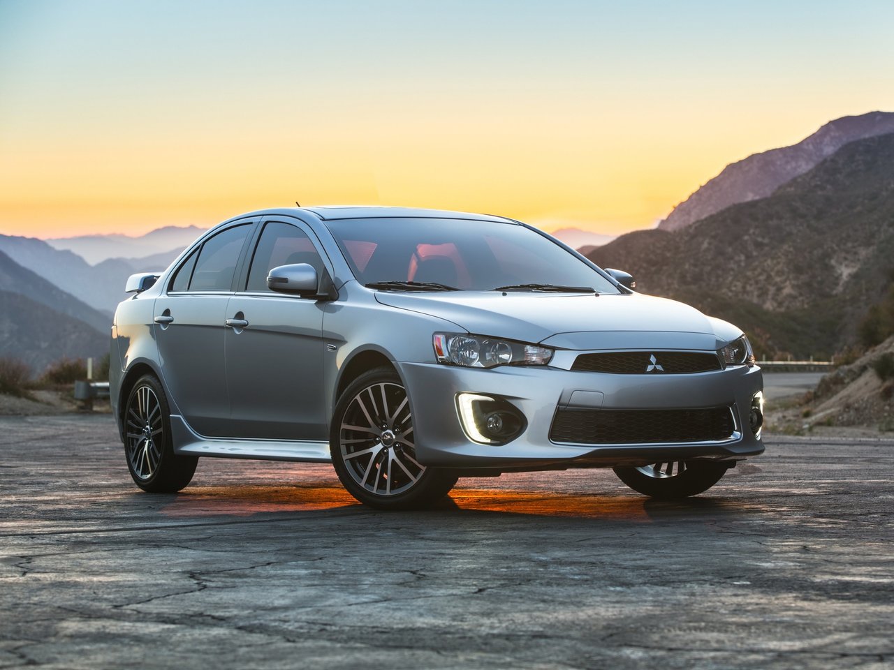 Mitsubishi Lancer X Рестайлинг 2 седан, 2015–2017