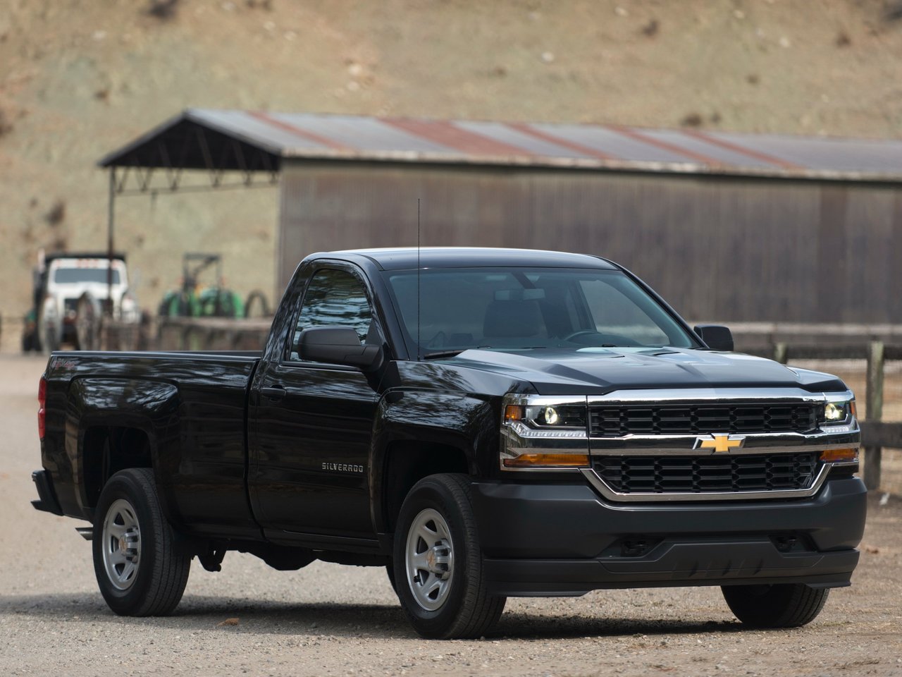 Chevrolet Silverado III (K2XX) Рестайлинг пикап одинарная кабина regular, 2015–2019