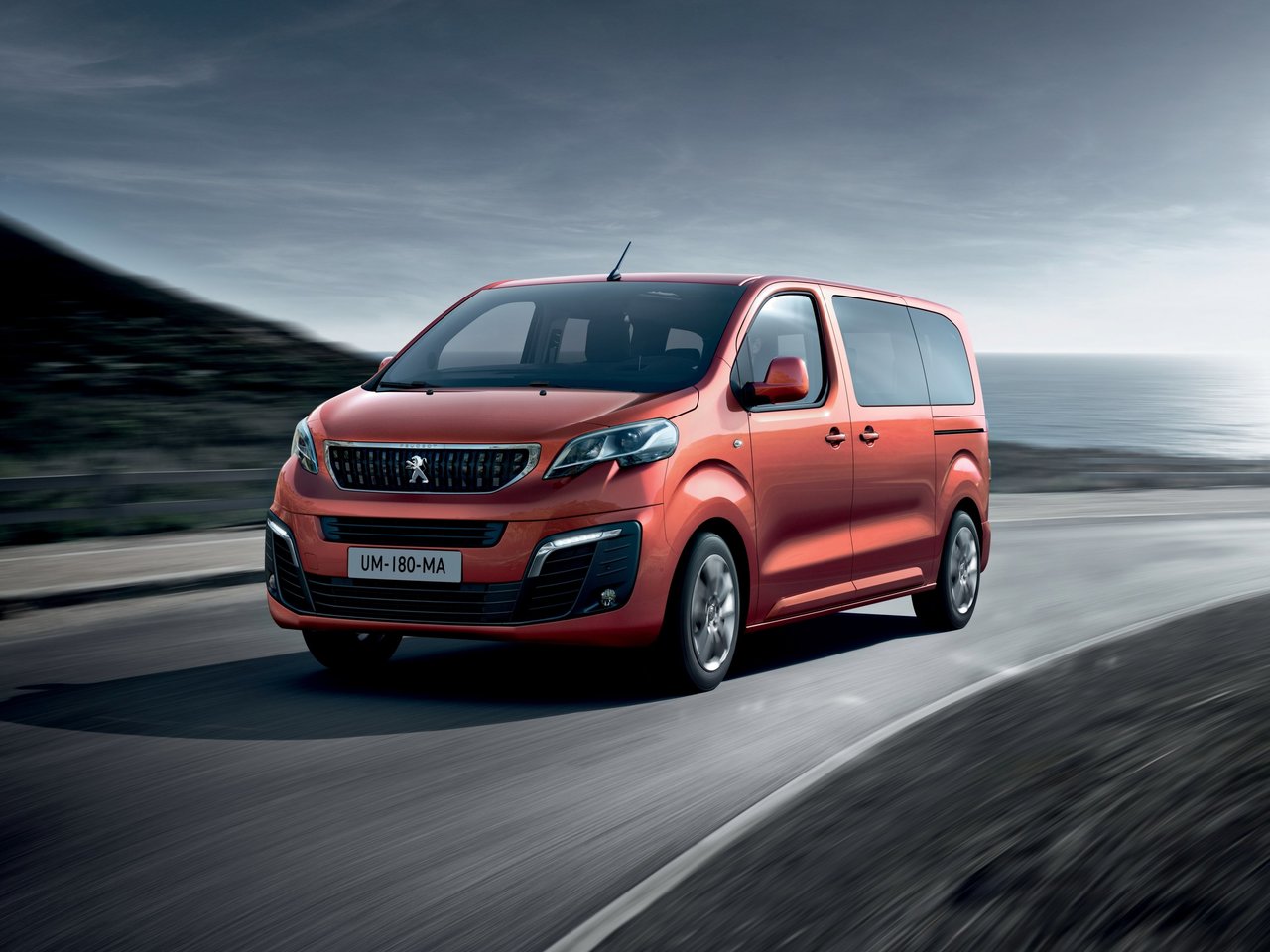 Peugeot Traveller I минивэн, 2016–н.в.