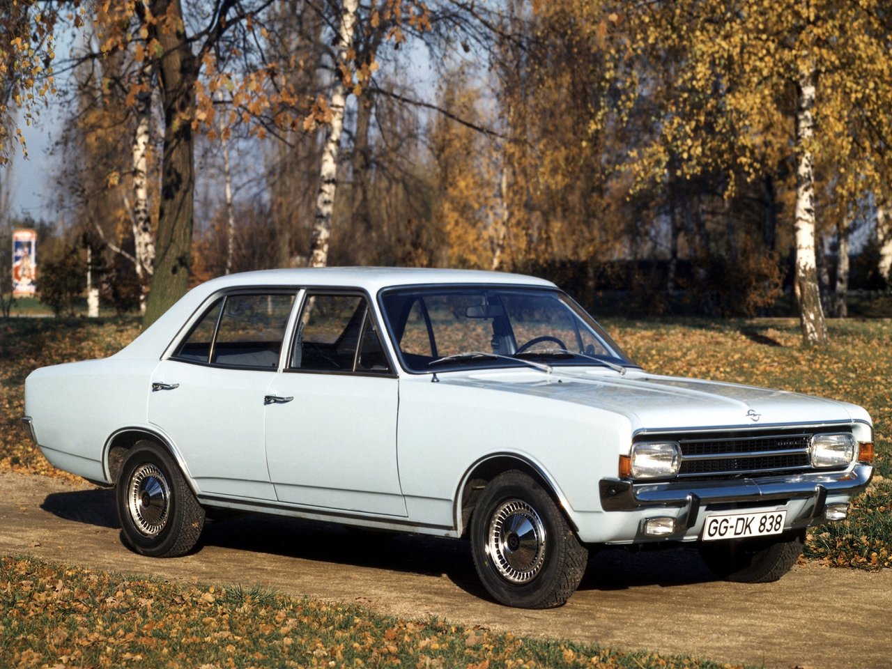 Opel Rekord C седан, 1967–1971
