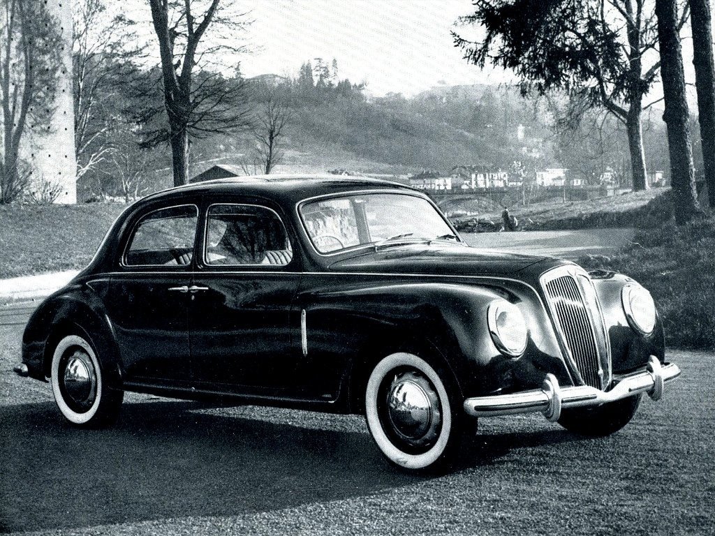 Lancia Aurelia I седан, 1950–1953