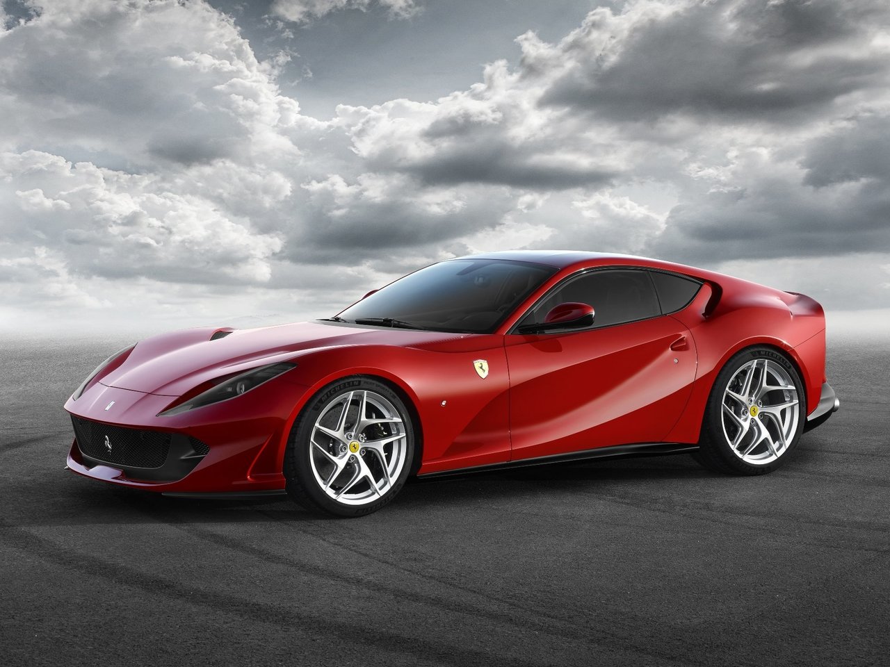 Ferrari 812 I купе superfast, 2017–н.в.