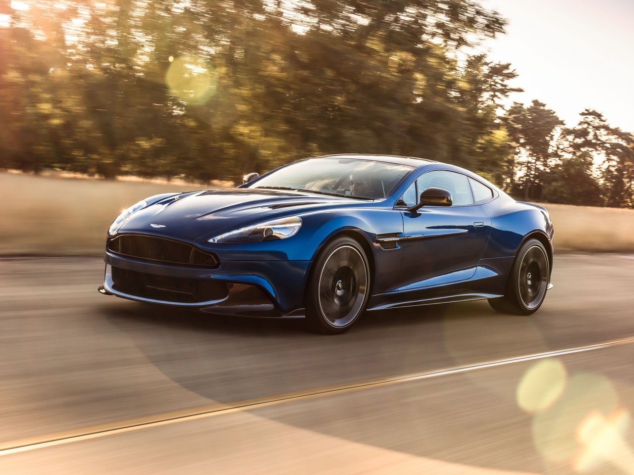 Aston Martin Vanquish II купе s, 2012–2018