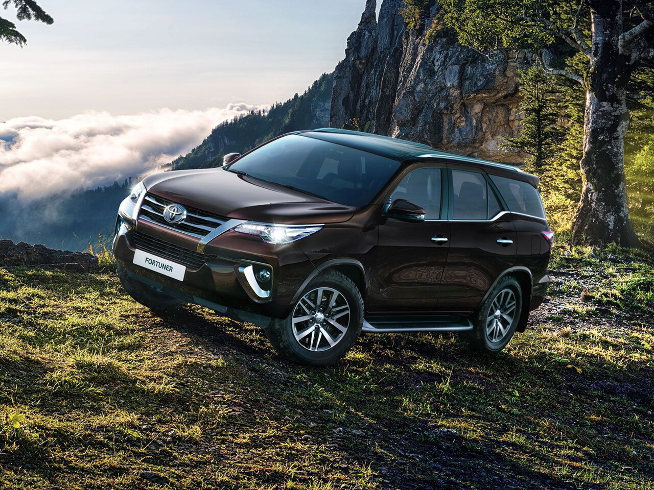 Toyota Fortuner II внедорожник 5 дв., 2015–2020
