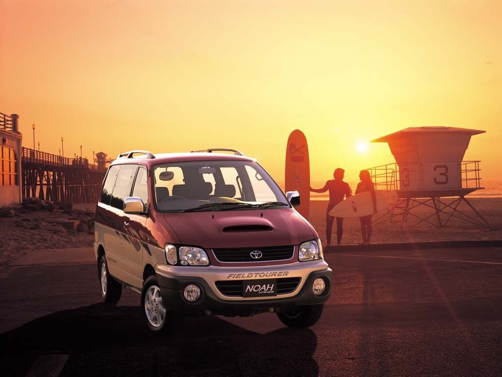 Toyota Lite Ace V компактвэн noah, 1996–2007