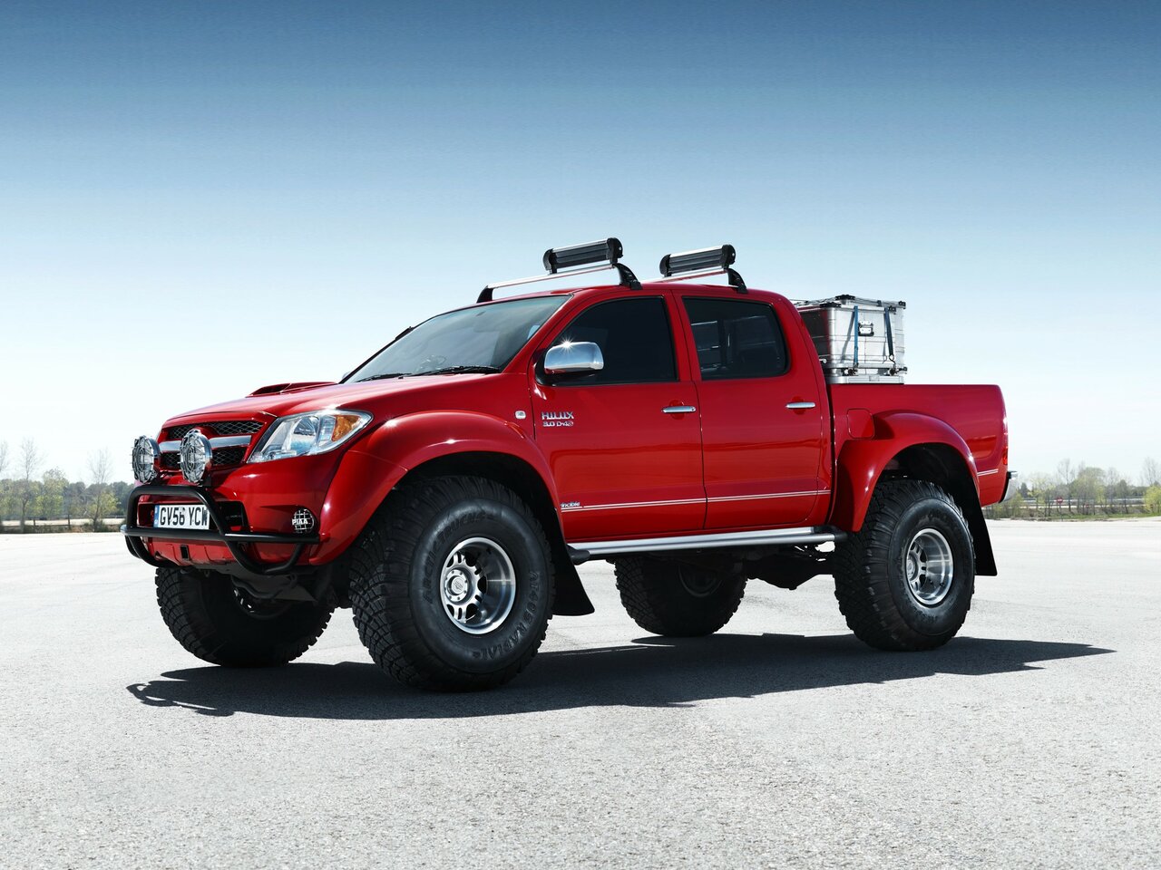 Toyota Hilux VII пикап двойная кабина arctic trucks, 2004–2011
