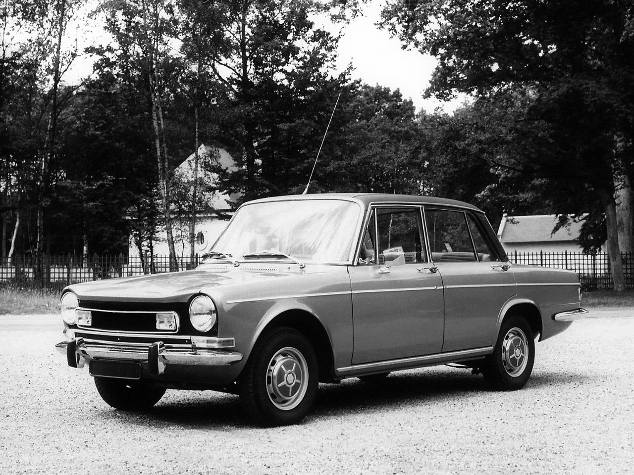 Simca 1300/1500 1301/1501 седан, 1966–1976