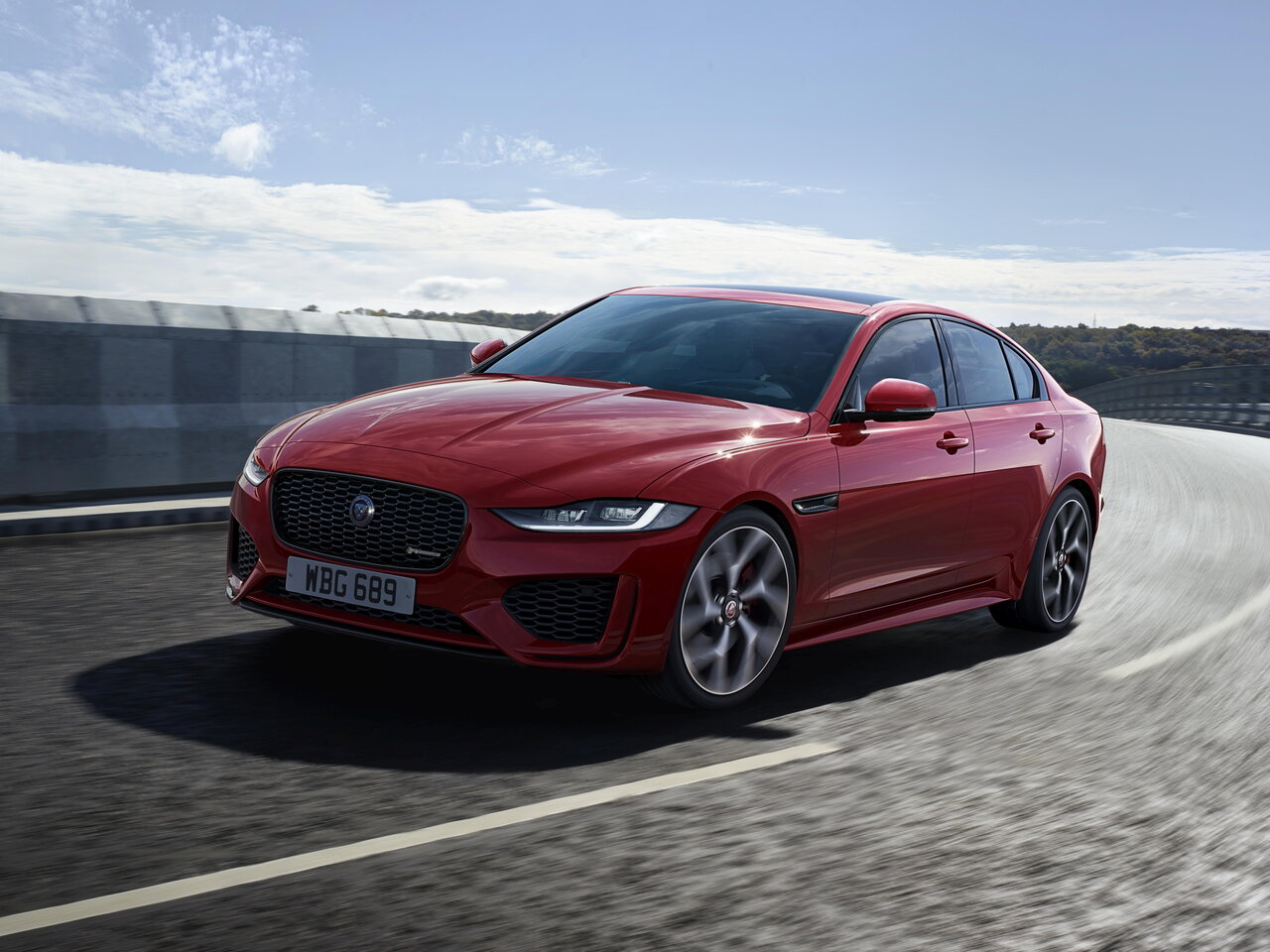 Jaguar XE I Рестайлинг седан, 2019–н.в.