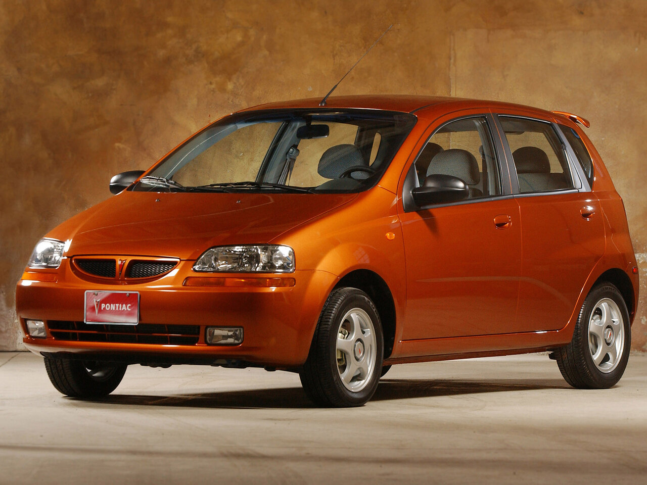 Pontiac Wave T200 хэтчбек 5 дв., 2004–2006