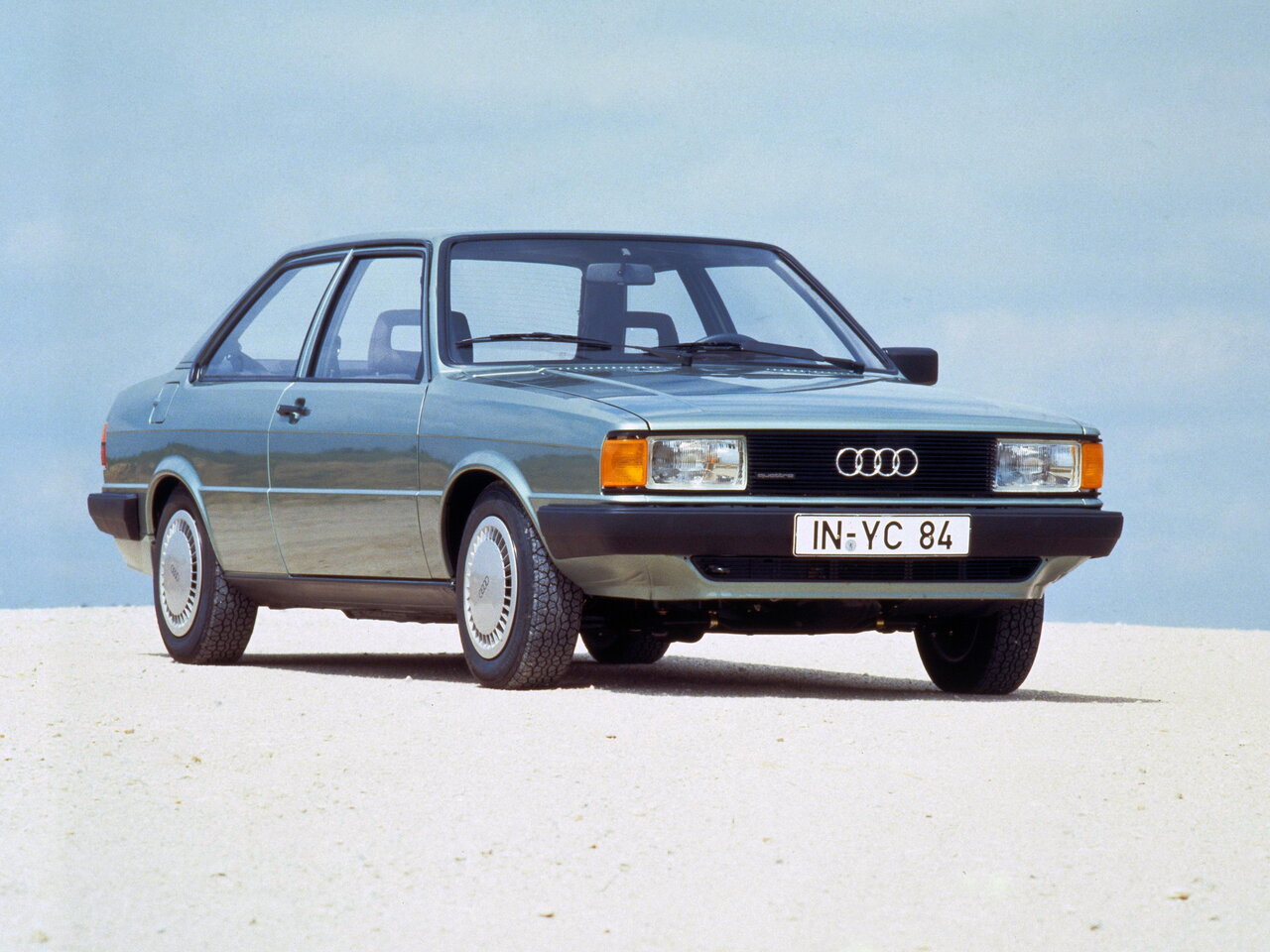 Audi 80 III (B2) седан 2 дв., 1978–1986