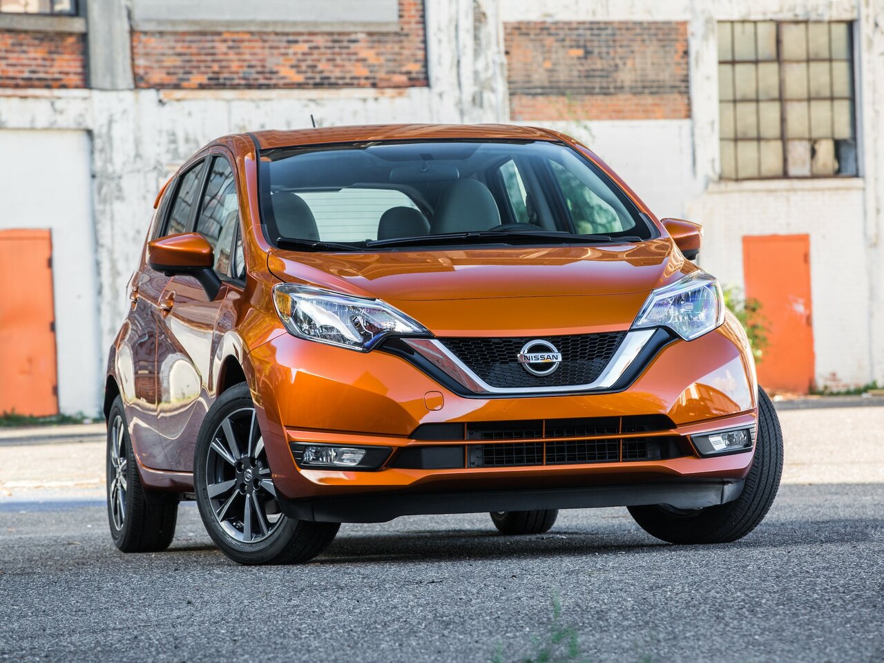 Nissan Note II Рестайлинг хэтчбек 5 дв., 2016–2020