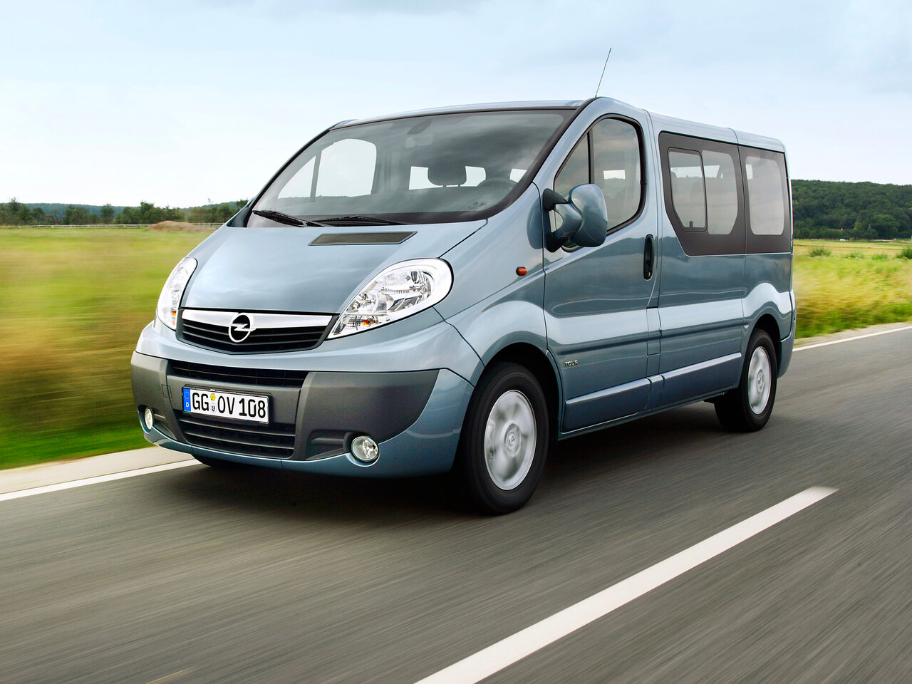 Opel Vivaro A Рестайлинг минивэн, 2006–2014