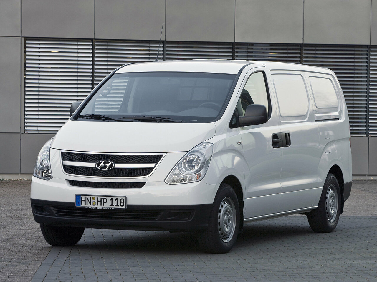 Hyundai Grand Starex I фургон, 2007–2015