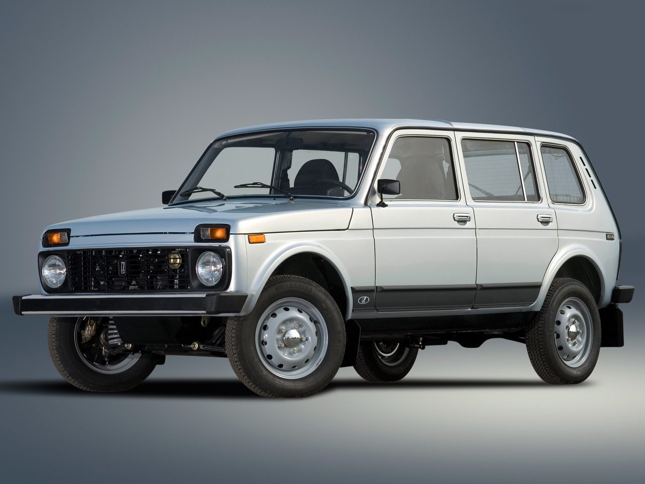 Lada (ВАЗ) 2131 (4x4) I внедорожник 5 дв., 1993–2019