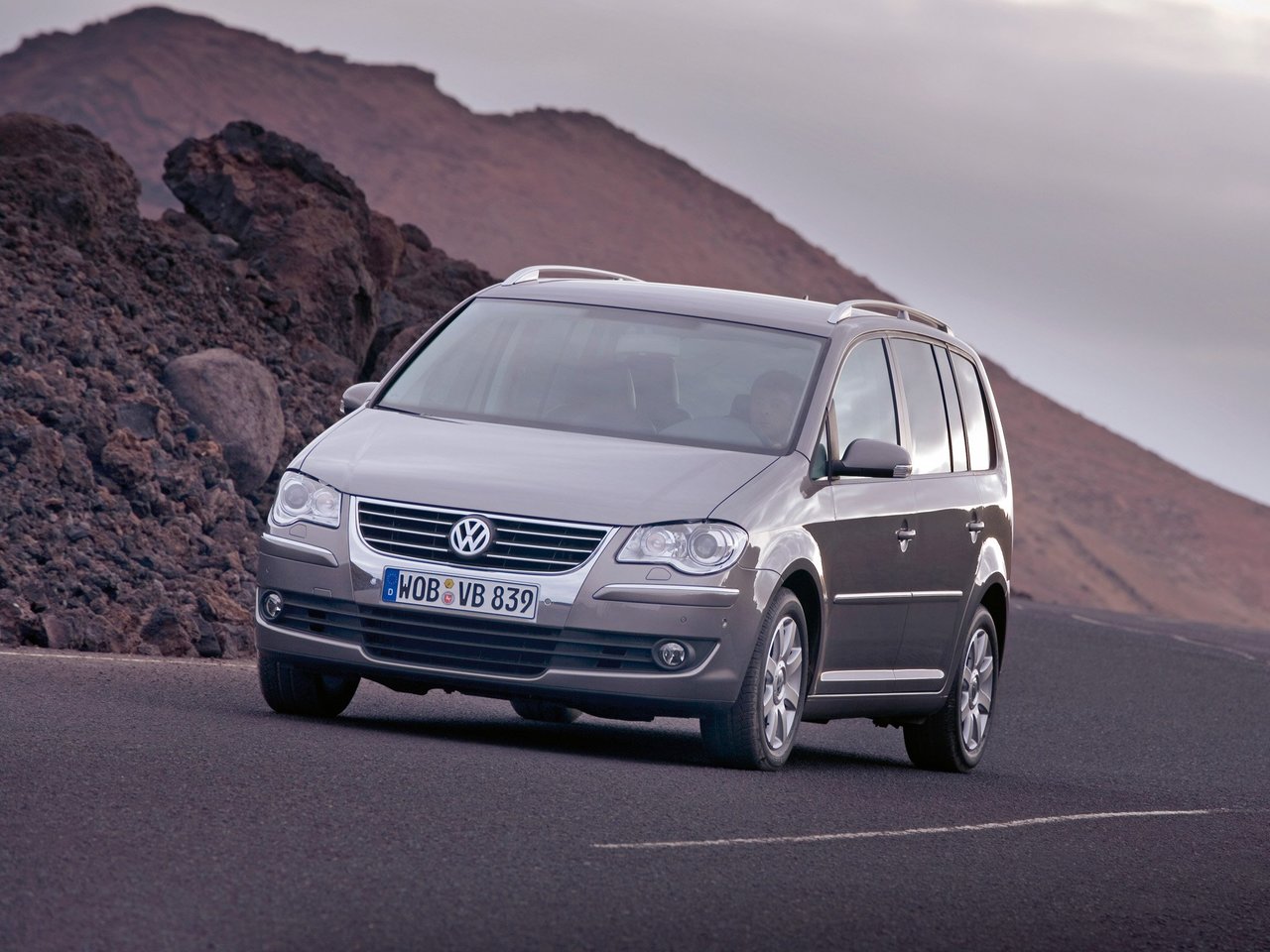 Volkswagen Touran I Рестайлинг компактвэн, 2006–2010