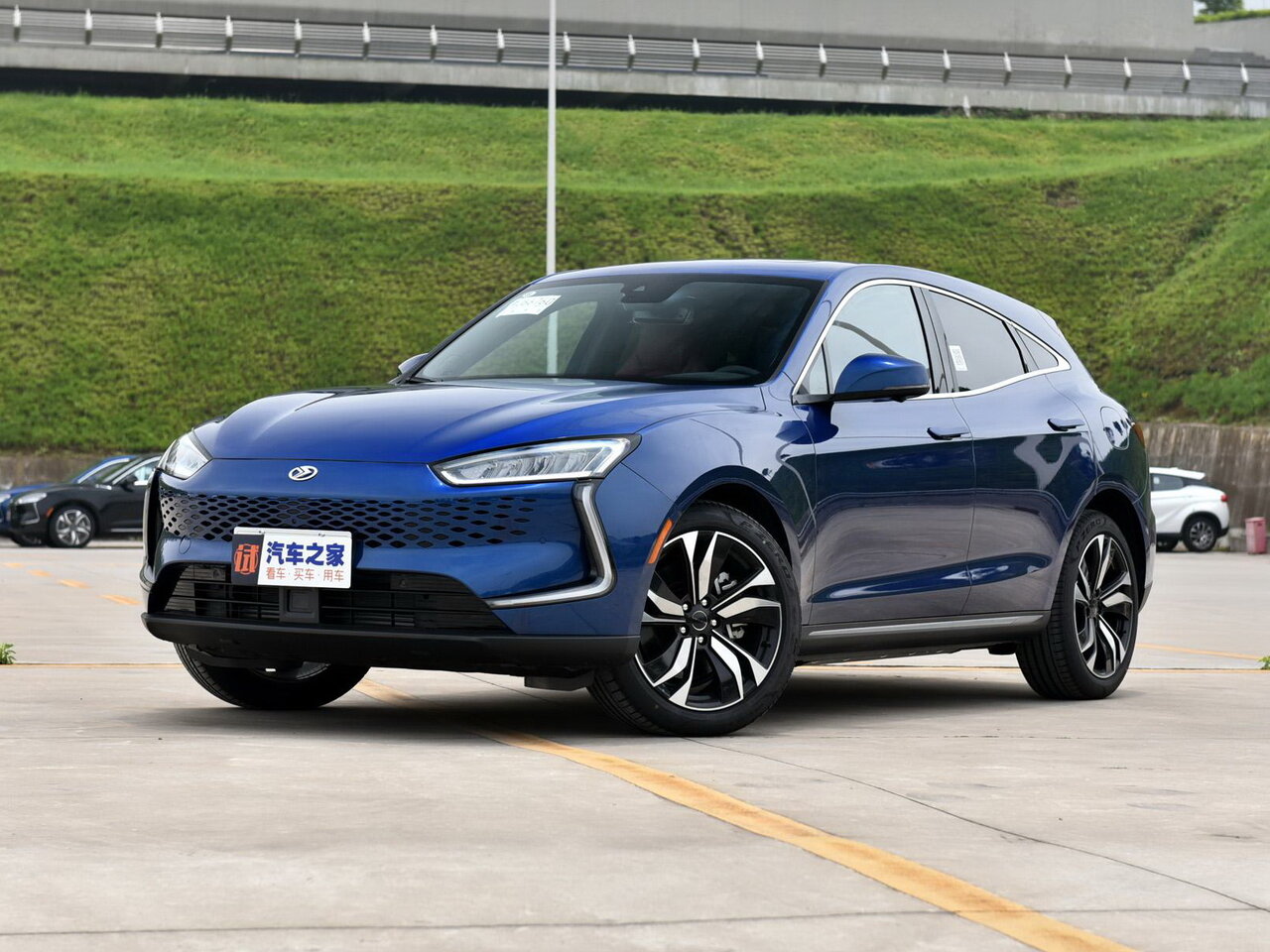 Seres SF5 I внедорожник 5 дв., 2019–2022