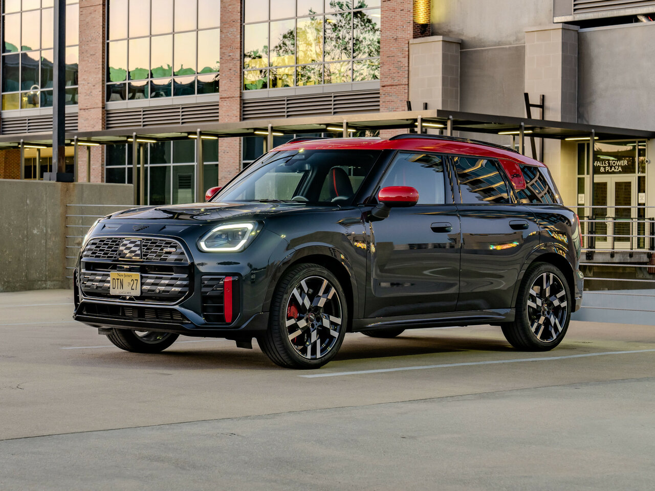 Mini Countryman III внедорожник 5 дв. jcw, 2023–н.в.