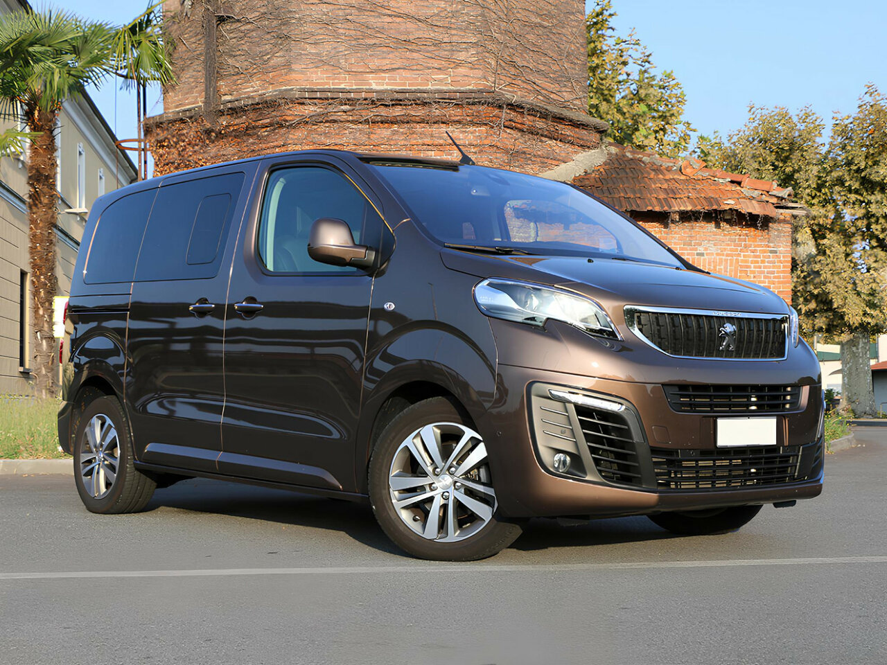 Peugeot Traveller I минивэн compact, 2016–н.в.