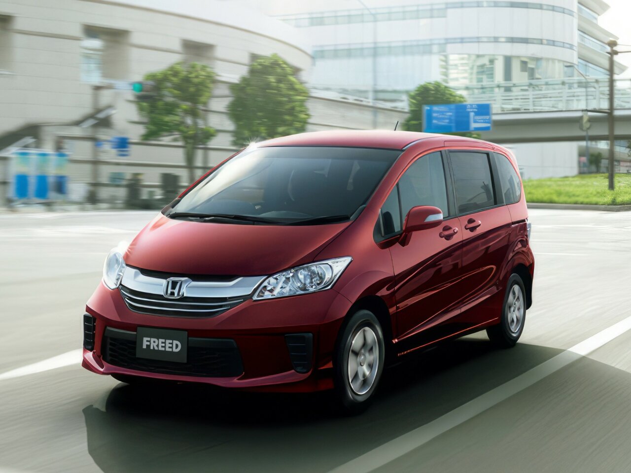 Honda Freed I Рестайлинг 2 компактвэн, 2014–2016