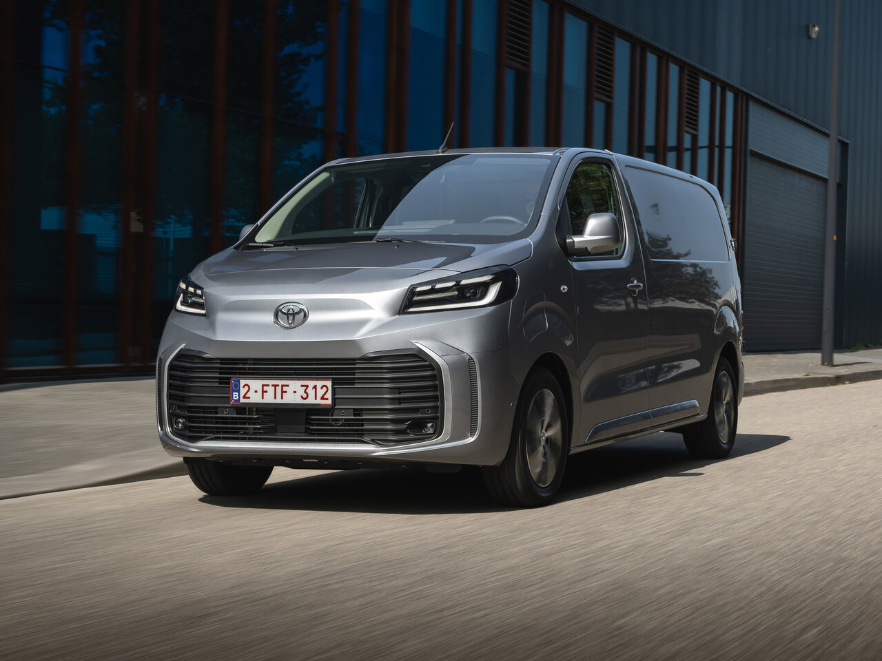 Toyota ProAce II Рестайлинг фургон l1, 2024–н.в.
